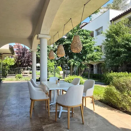 Apartment каса реал с 2 спальнями 2 этаж *