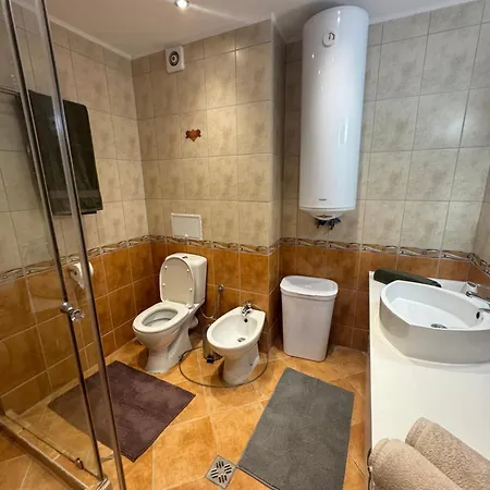 каса реал с 2 спальнями 2 этаж Apartment